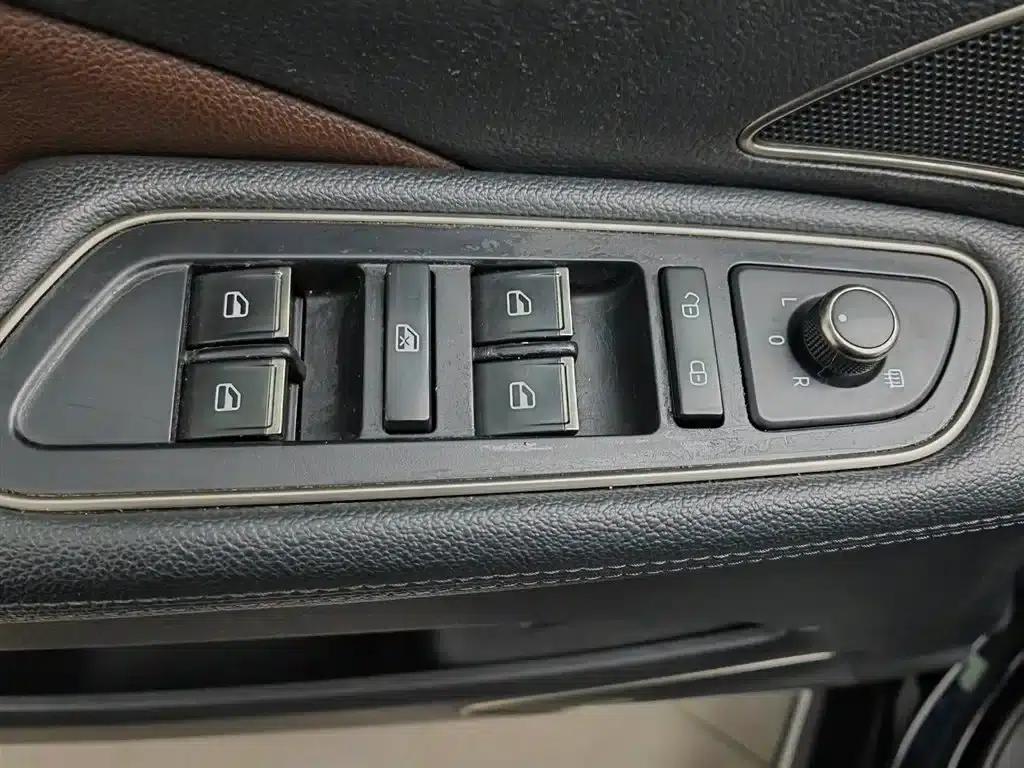Hongqi H7 2019 2.0T Elite Edition — миниатюра 9
