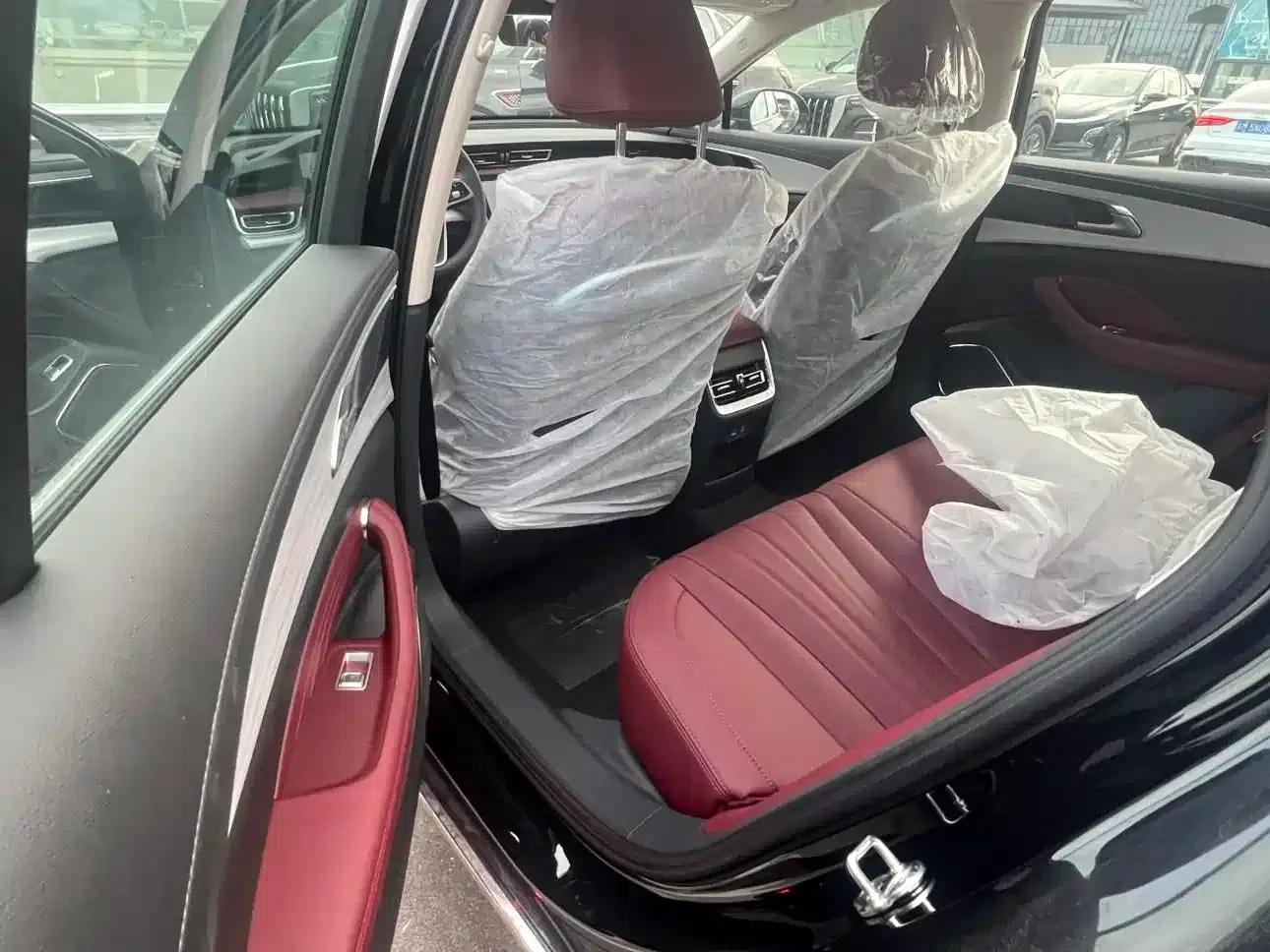 Hongqi H5 PHEV 2025 130 Super Hybrid Edition — миниатюра 8