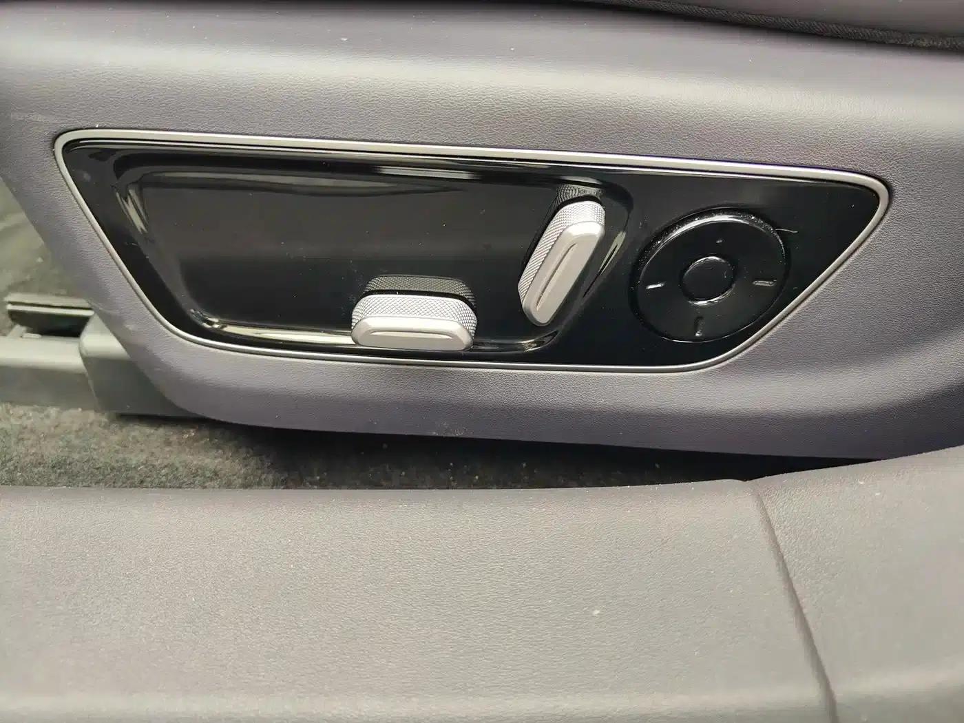 Hongqi Tiangong 05 2025 750 Smart Selection Edition — миниатюра 13