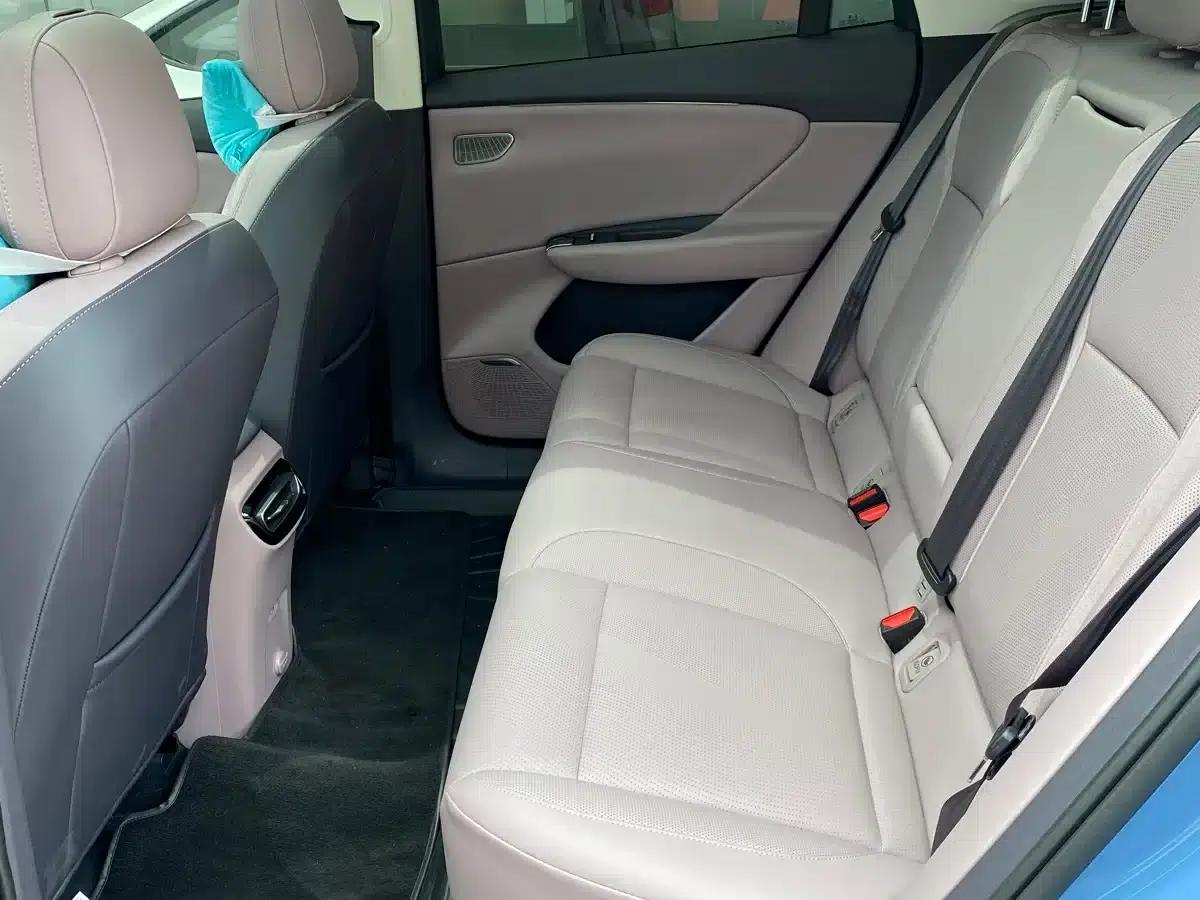 Hongqi Tiangong 06 2025 660 4WD Smart Selection Edition — миниатюра 10