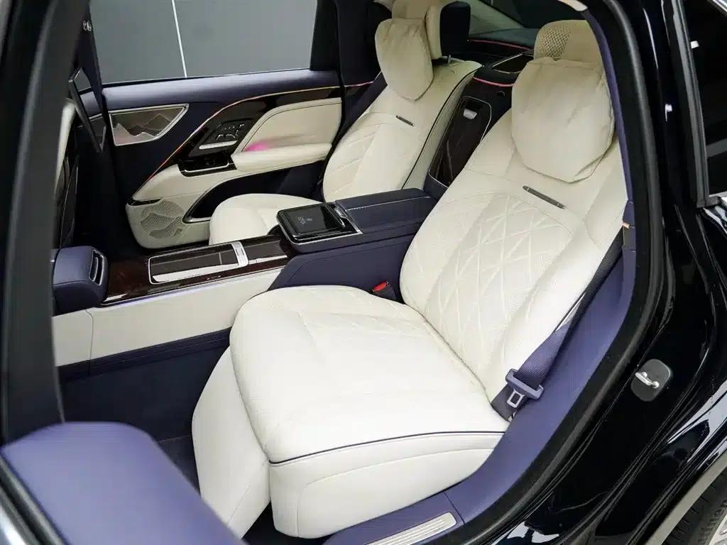 Hongqi Golden Sunflower Elegant 2024 Model 4.0T V8 — миниатюра 15