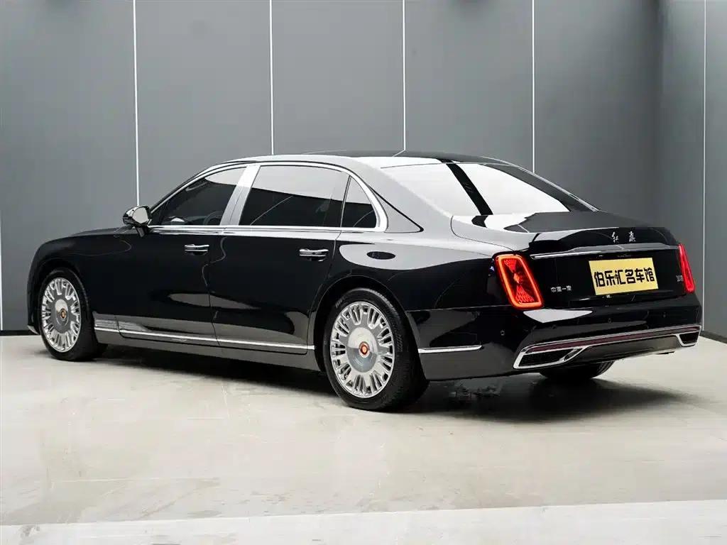 Hongqi Golden Sunflower Elegant 2024 Model 4.0T V8 — миниатюра 5