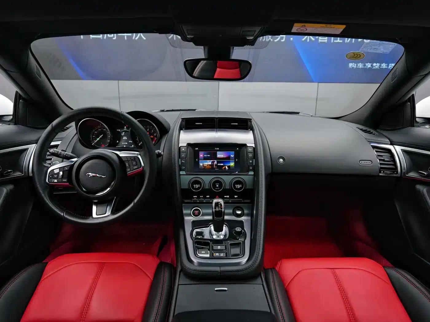 Jaguar F-TYPE 2018 3.0 SC Hardtop — миниатюра 11