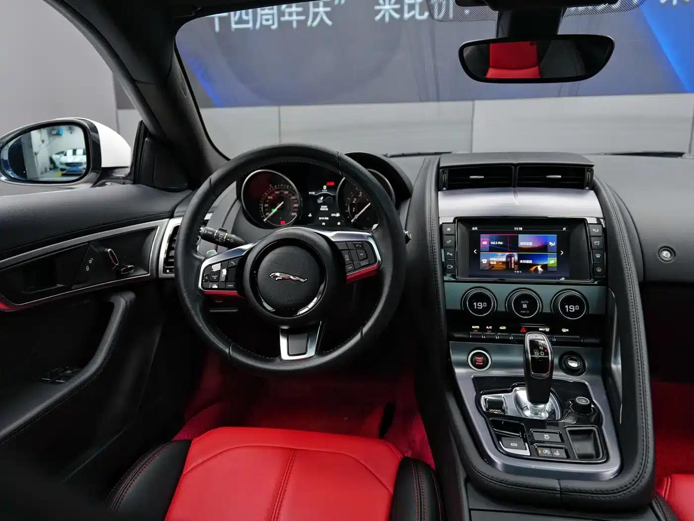 Jaguar F-TYPE 2018 3.0 SC Hardtop — миниатюра 9