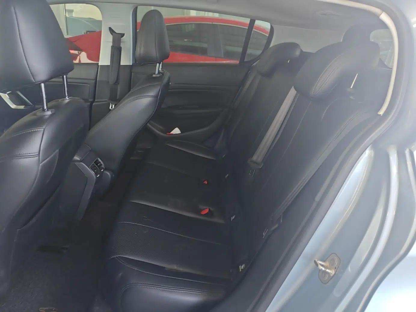 Peugeot 308S 2015 1.6T Automatic Jingchi Edition — миниатюра 20