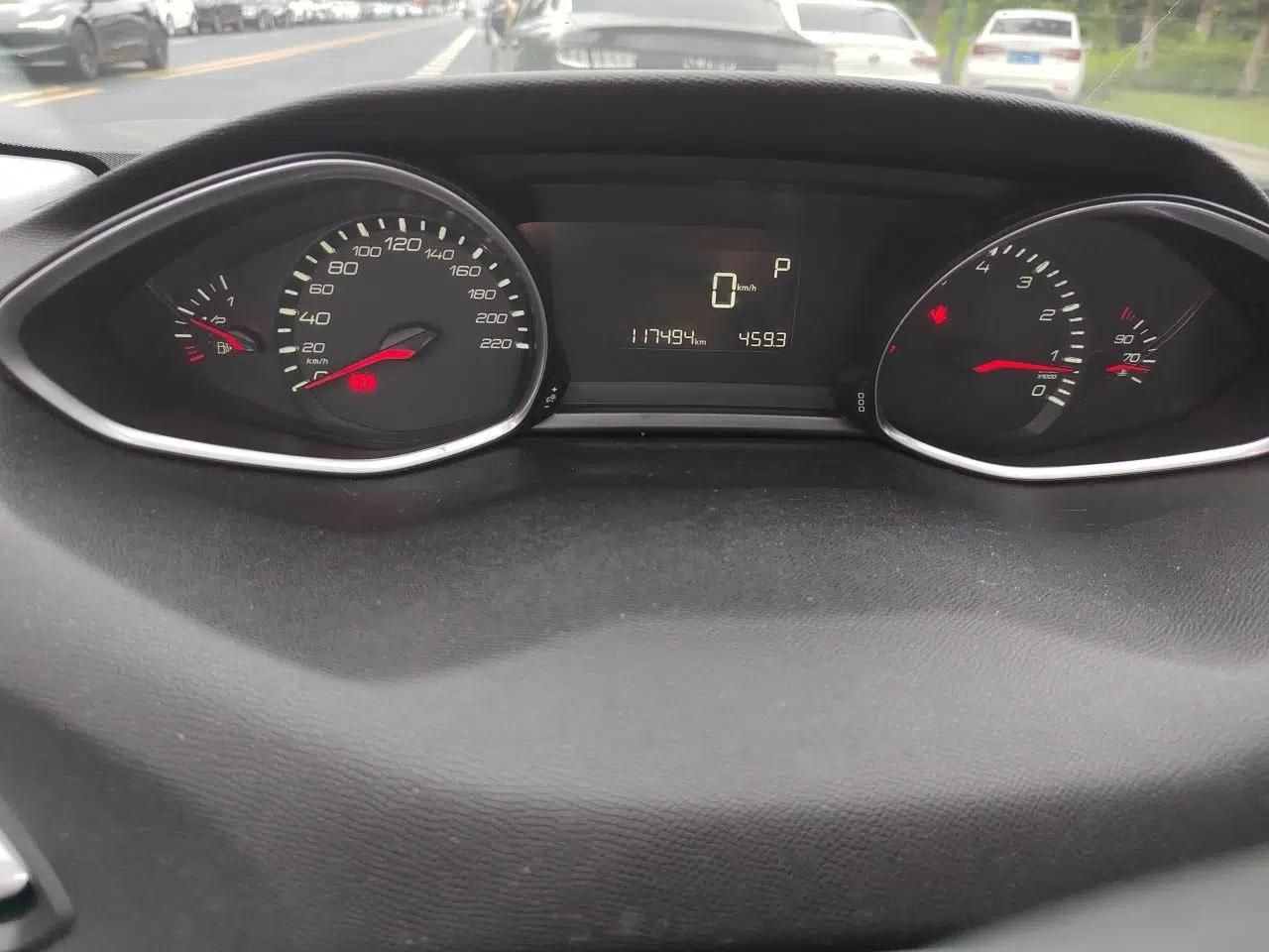 Peugeot 308S 2015 1.2T Automatic Shangchi Edition — миниатюра 12