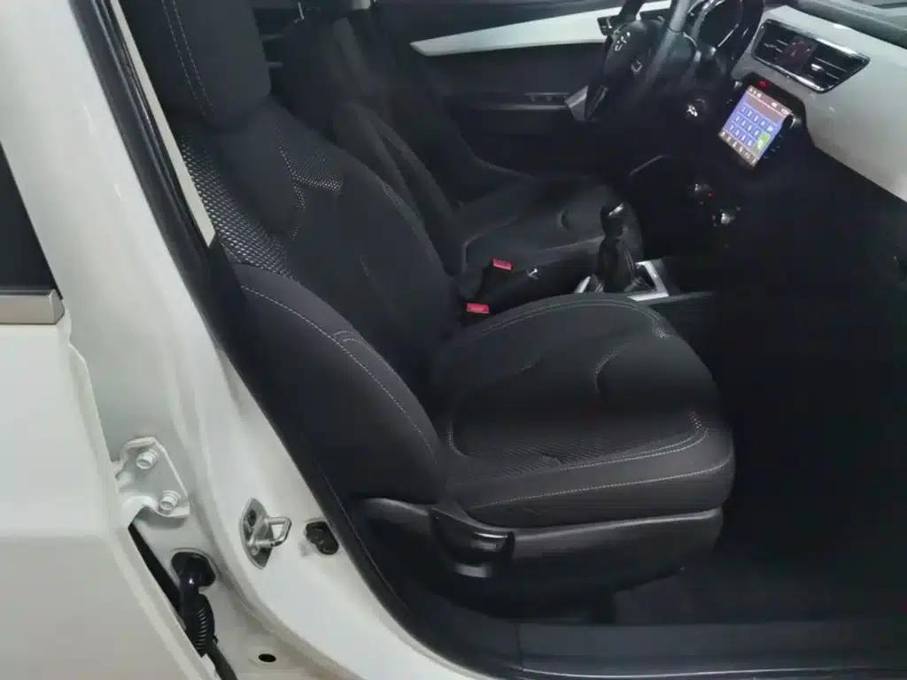 Refine S2 2015 1.5L Manual Deluxe Edition — миниатюра 25