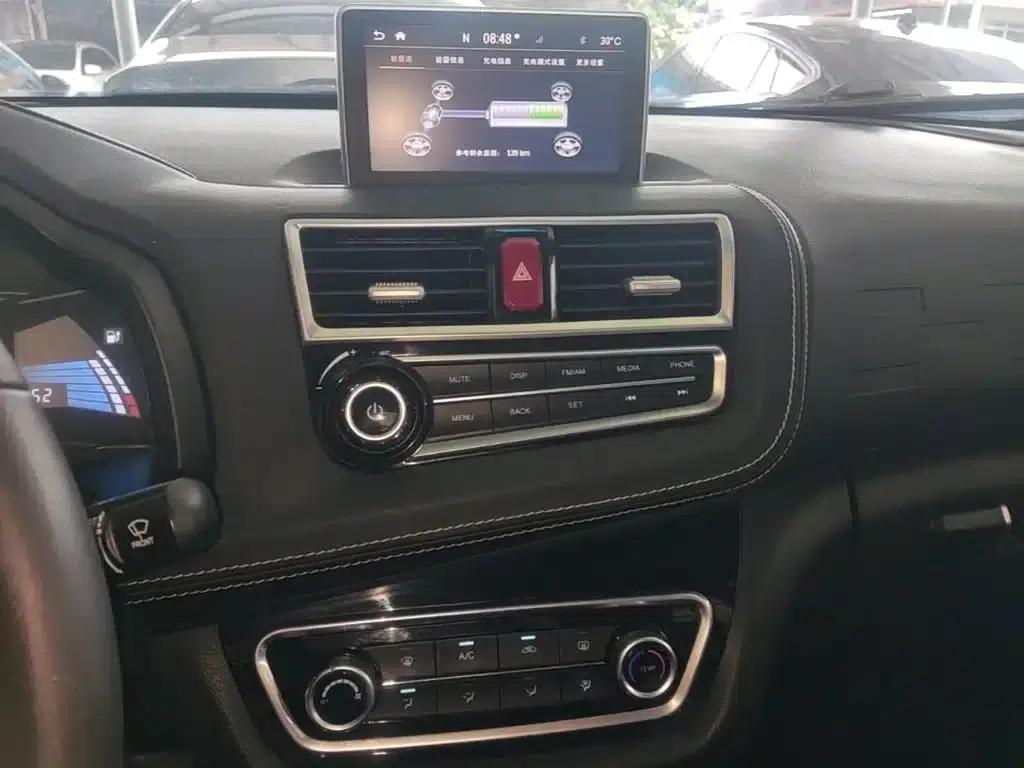 JAC iEV6E 2018 Sport Edition, iEV6E Luxury Smart Edition — миниатюра 13