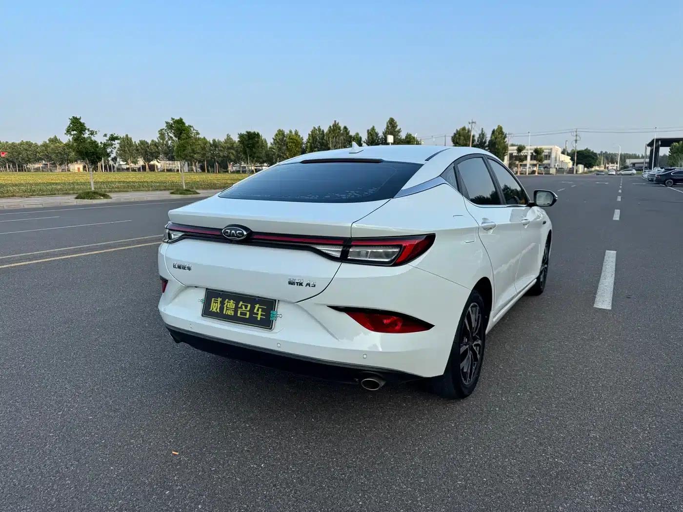 Jiayue A5 2020 1.5T CVT Premium Edition — миниатюра 7