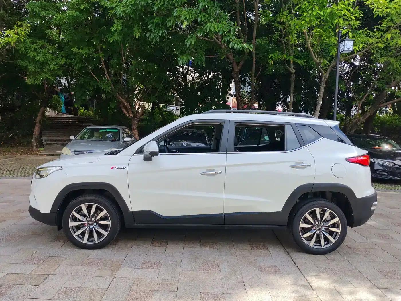Refine S4 2019 1.5T CVT Premium Edition — миниатюра 29