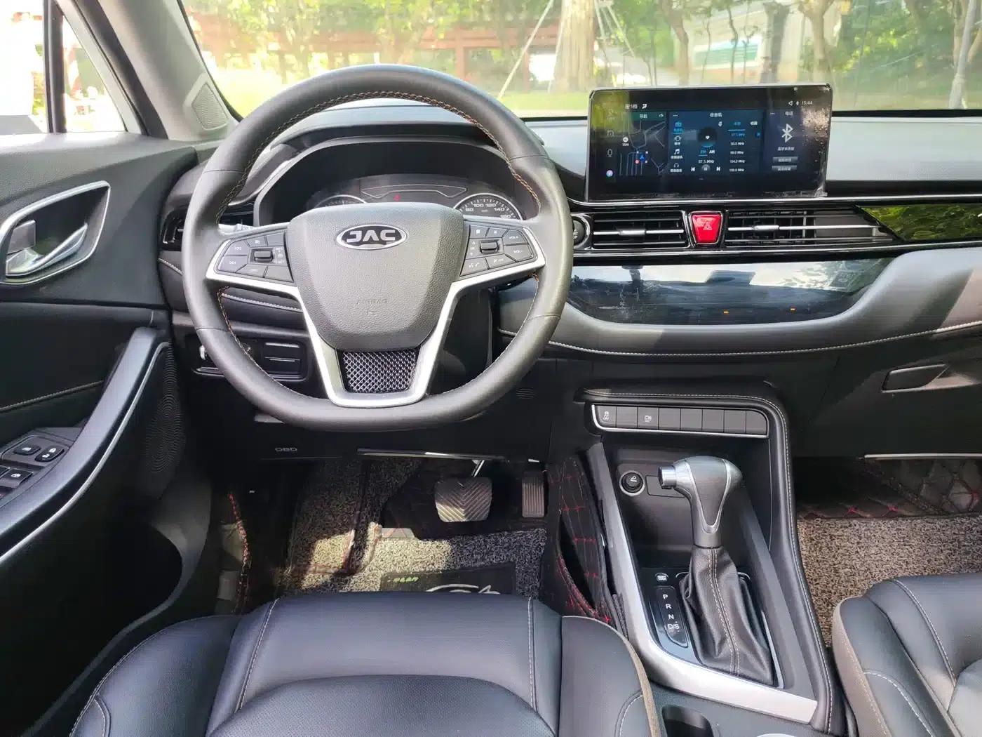 Refine S4 2019 1.5T CVT Premium Edition — миниатюра 7