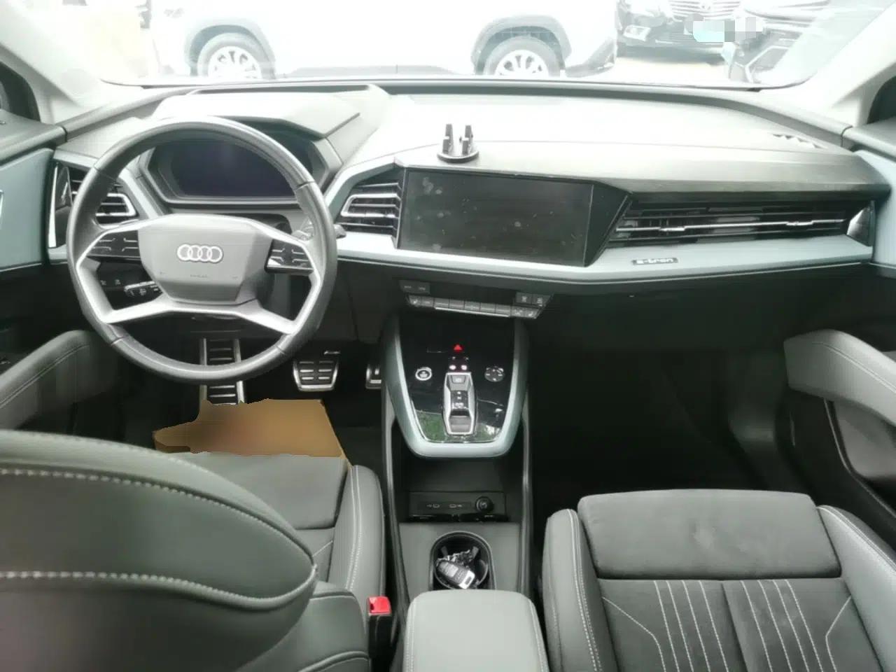 Audi Q5 e-tron 2022 40 e-tron Starlight Edition Mech Kit — миниатюра 12