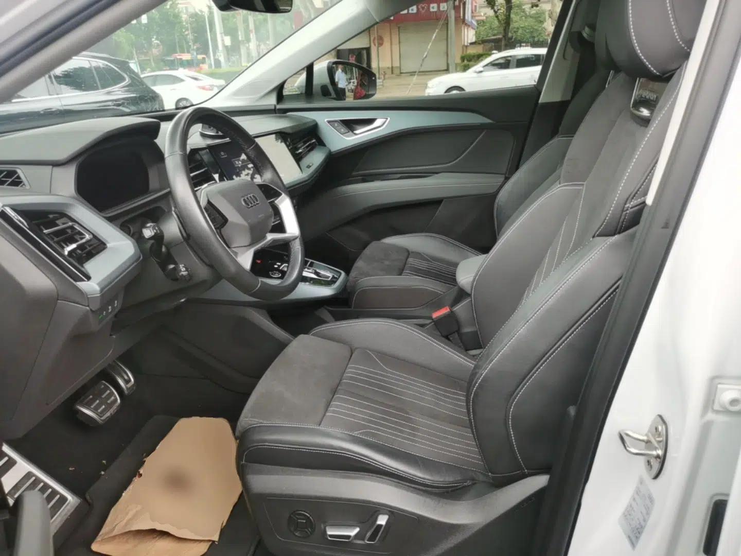 Audi Q5 e-tron 2022 40 e-tron Starlight Edition Mech Kit — миниатюра 17