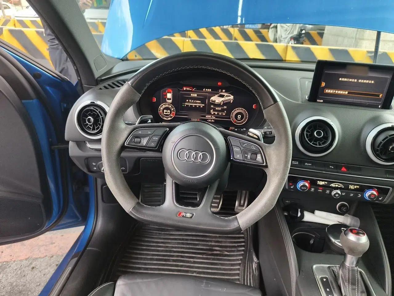 Audi RS 3 2017 RS 3 2.5T Limousine — миниатюра 10
