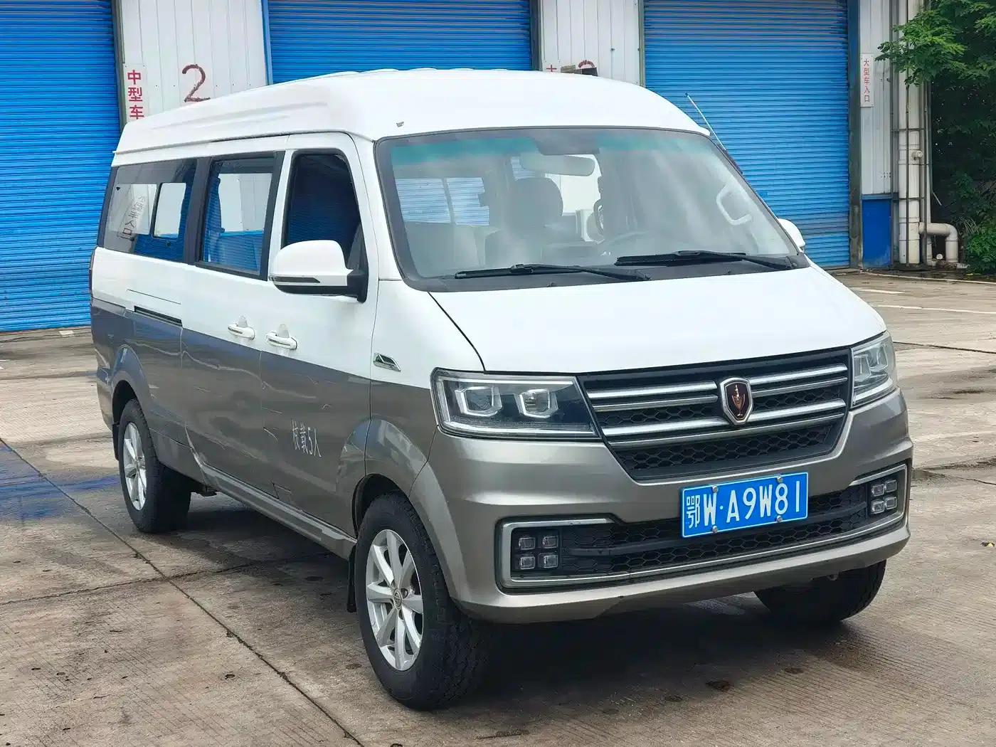 New Hiace S 2021 1.5L Business Central Air Conditioning Van (National VI Emission Standard) SWC15M — миниатюра 2
