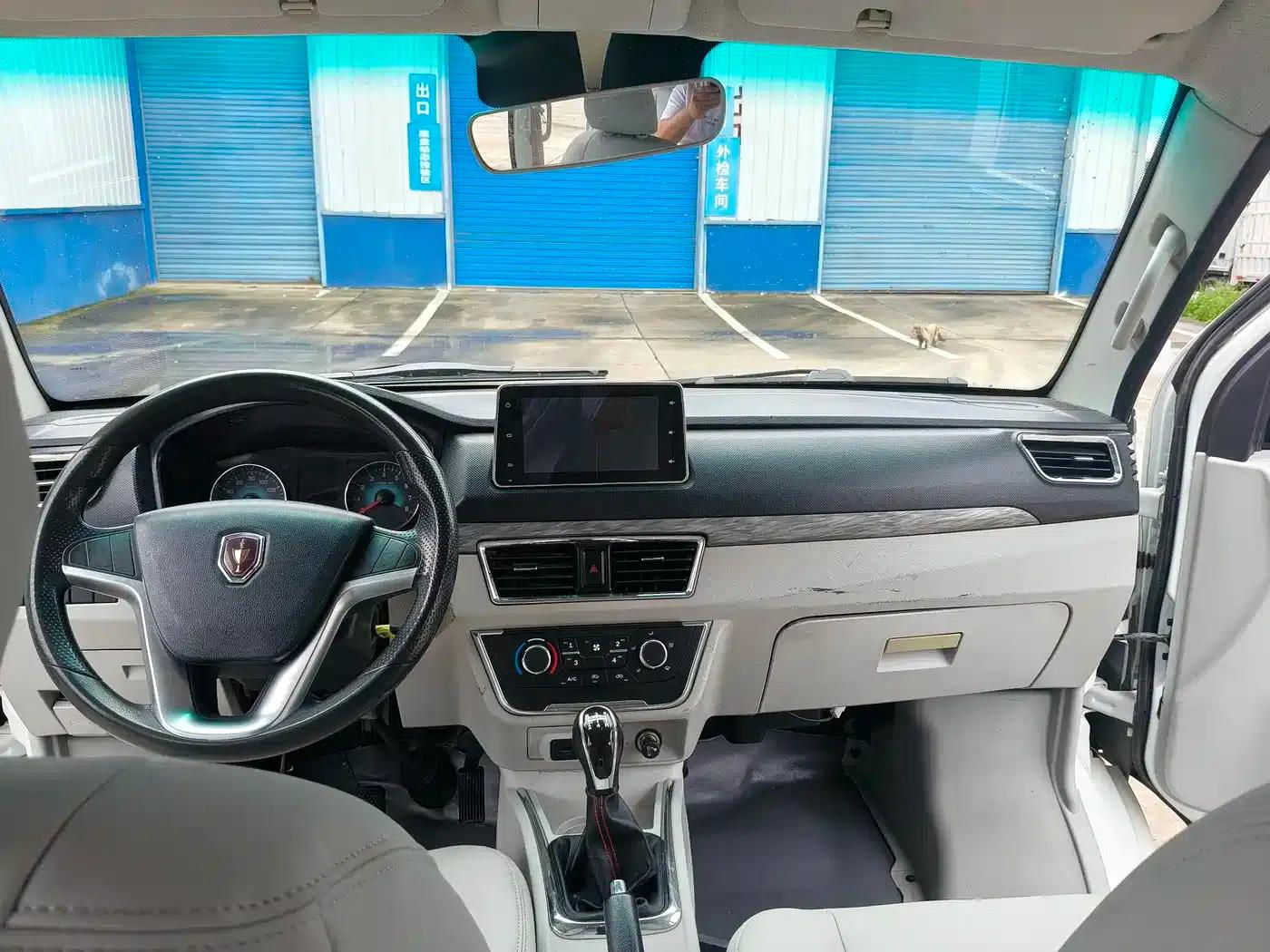 New Hiace S 2021 1.5L Business Central Air Conditioning Van (National VI Emission Standard) SWC15M — миниатюра 11