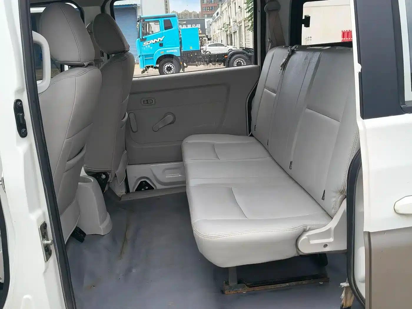New Hiace S 2021 1.5L Business Central Air Conditioning Van (National VI Emission Standard) SWC15M — миниатюра 12