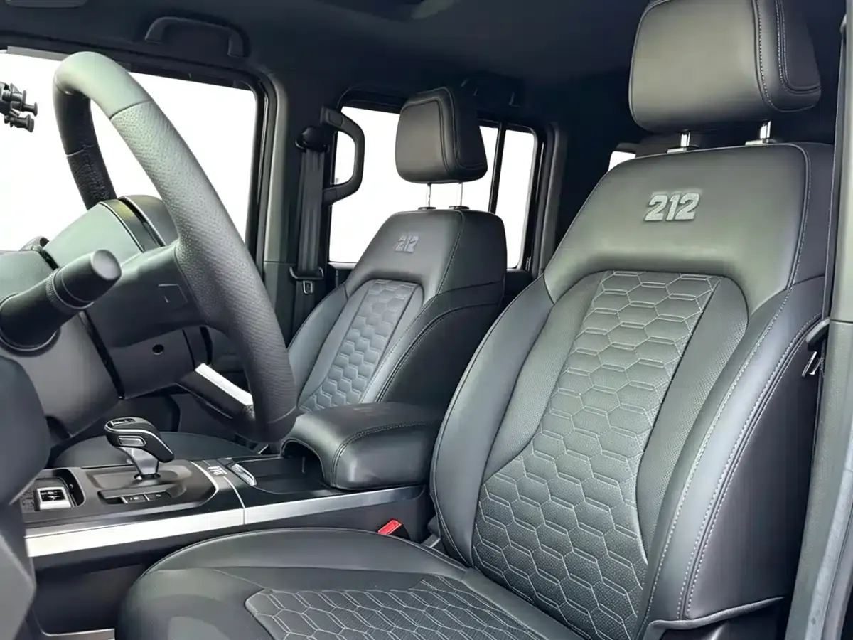 212 T01 2025 Changfeng 2.0T — миниатюра 4