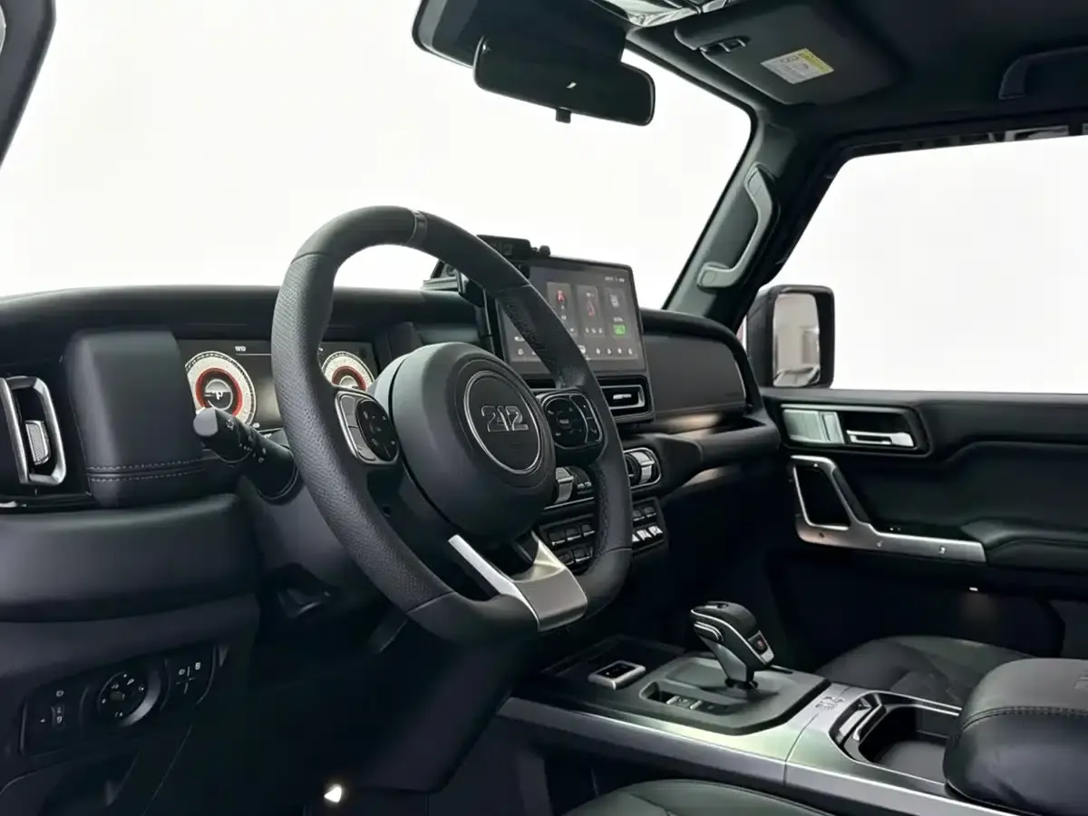 212 T01 2025 Changfeng 2.0T — миниатюра 5