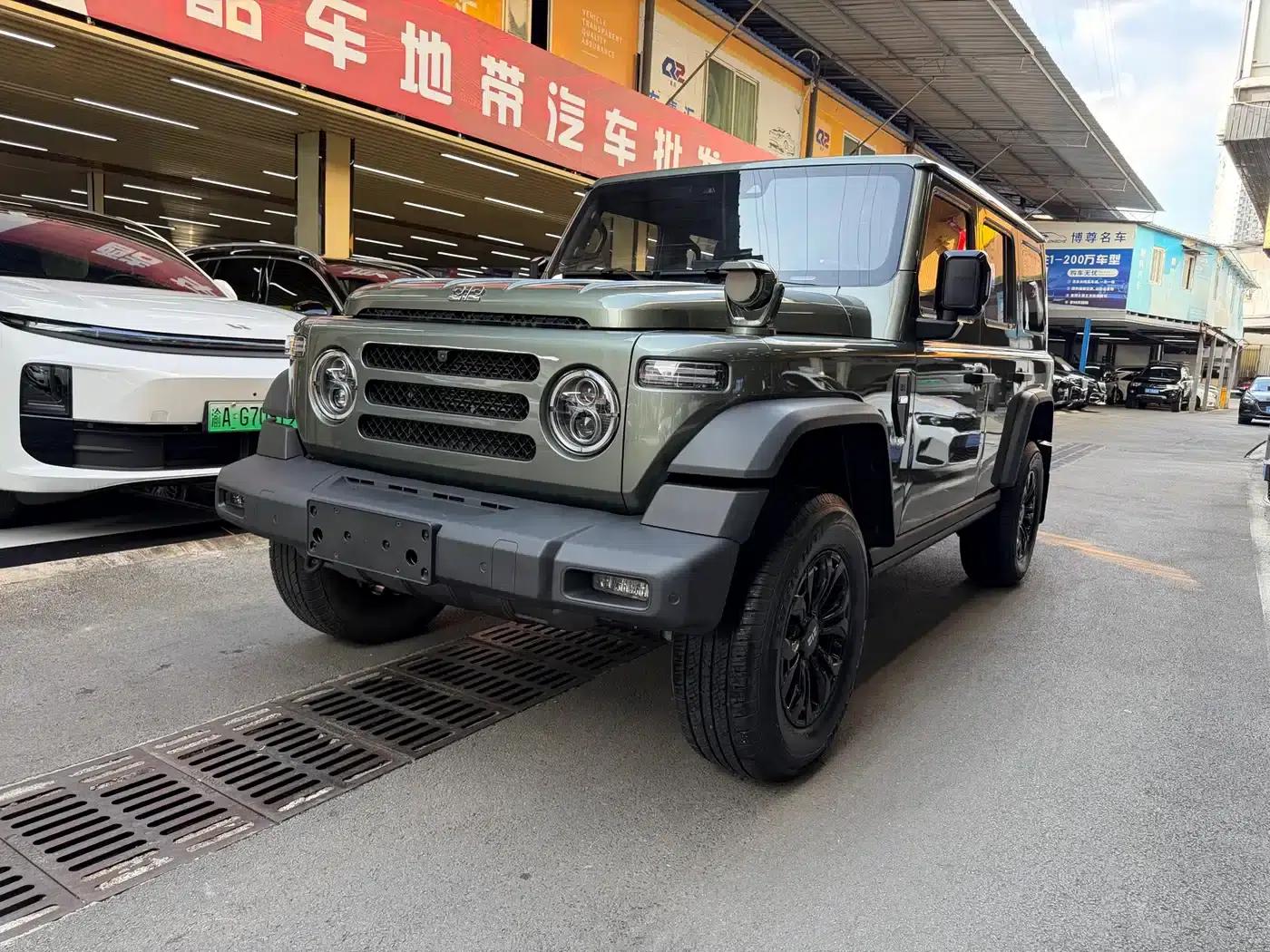 212 T01 2024 Explorer 2.0T — миниатюра 1