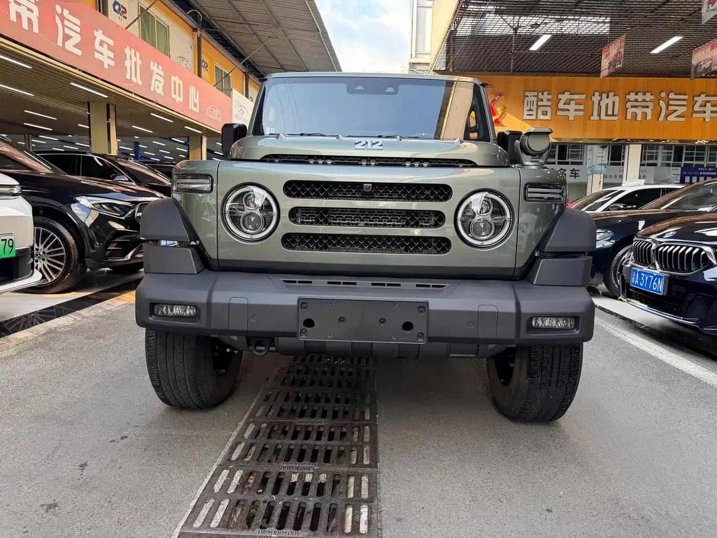 212 T01 2024 Explorer 2.0T — миниатюра 2