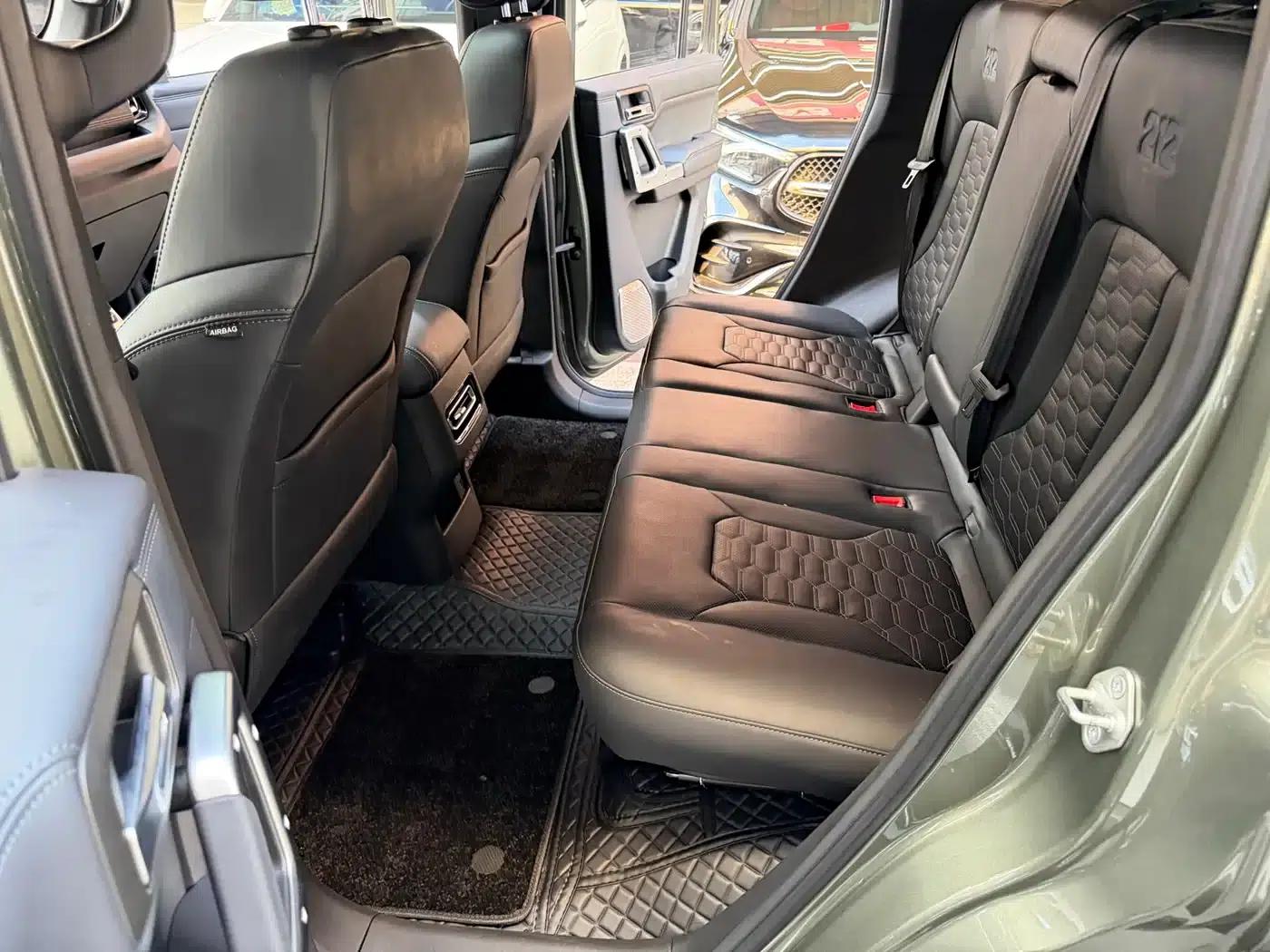 212 T01 2024 Explorer 2.0T — миниатюра 14