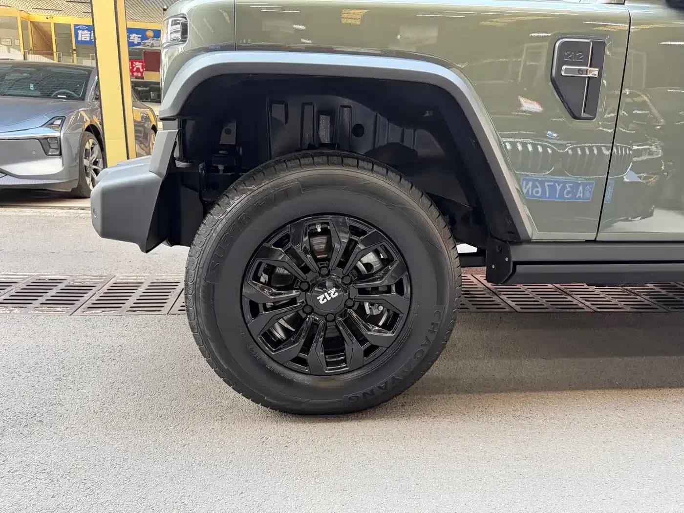 212 T01 2024 Explorer 2.0T — миниатюра 32