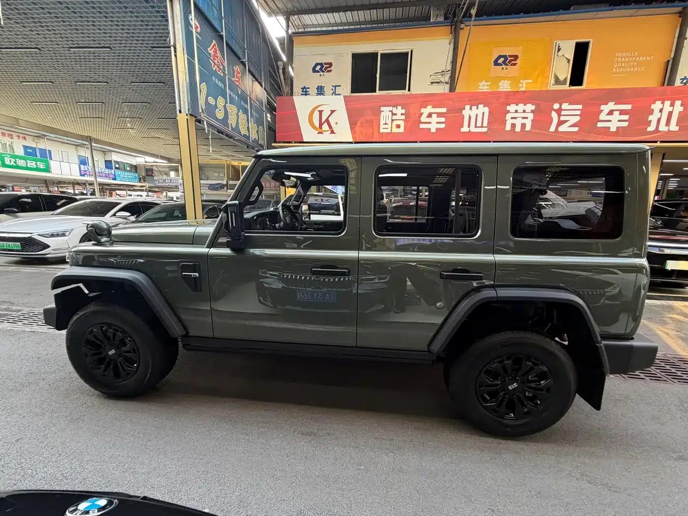 212 T01 2024 Explorer 2.0T — миниатюра 36