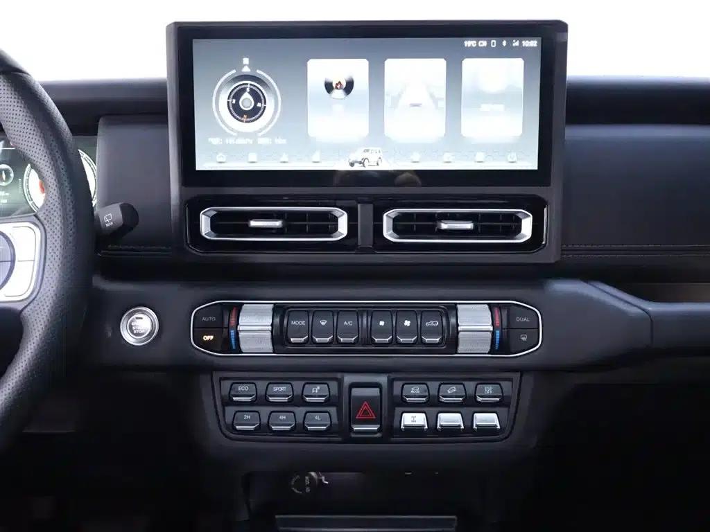 212 T01 2024 Explorer 2.0T — миниатюра 10