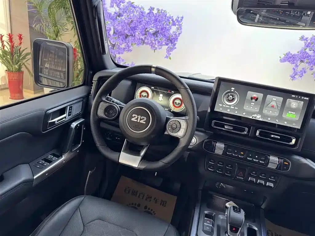 212 T01 2024 Model 2.0T Mechanic — миниатюра 15