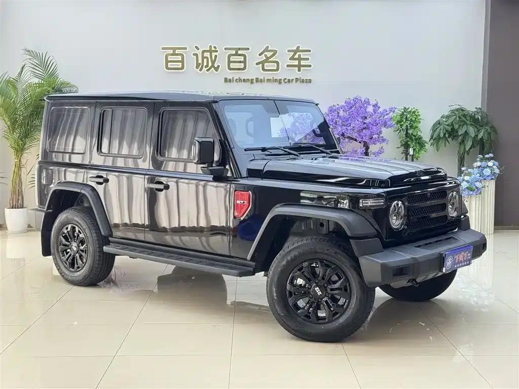 212 T01 2024 Model 2.0T Mechanic — миниатюра 4