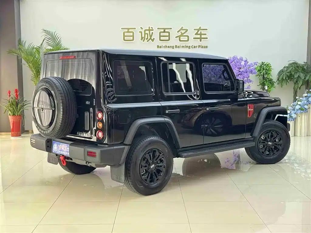 212 T01 2024 Model 2.0T Mechanic — миниатюра 6
