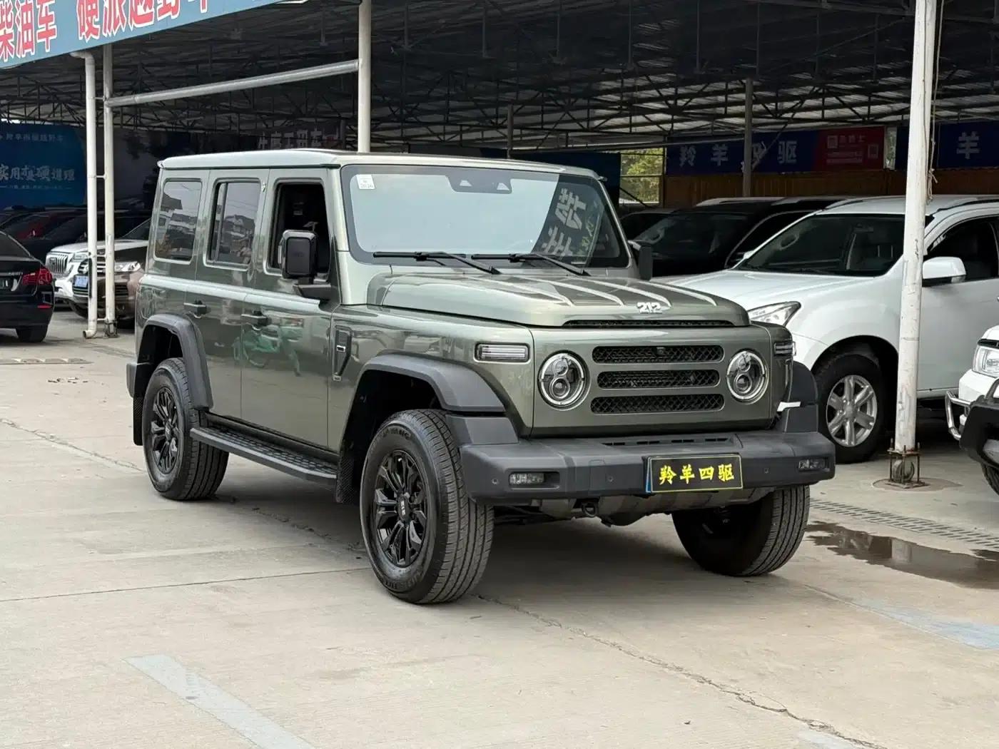 212 T01 2024 Explorer 2.0T — миниатюра 3