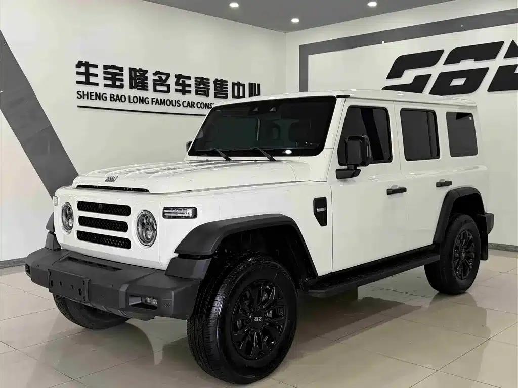 212 T01 2024 Explorer 2.0T — миниатюра 1