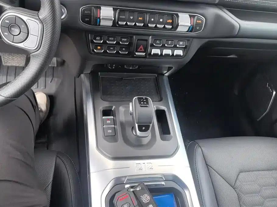 212 T01 2025 Model 2.0T Diesel — миниатюра 16