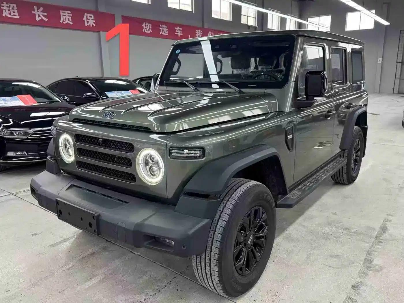 212 T01 2024 Explorer 2.0T — миниатюра 1