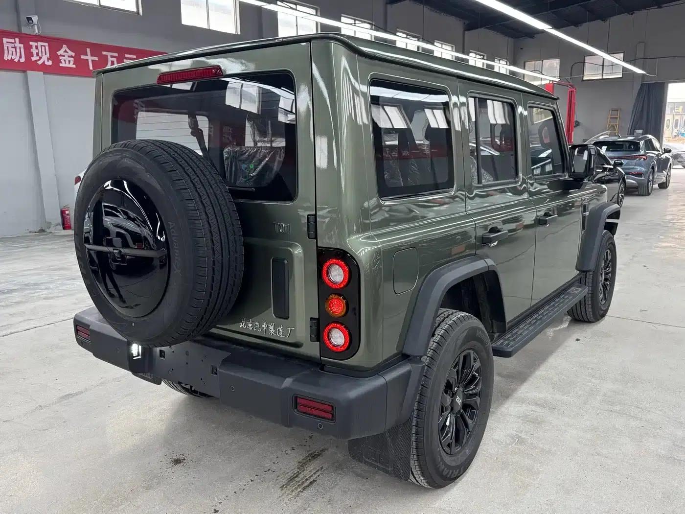 212 T01 2024 Explorer 2.0T — миниатюра 4