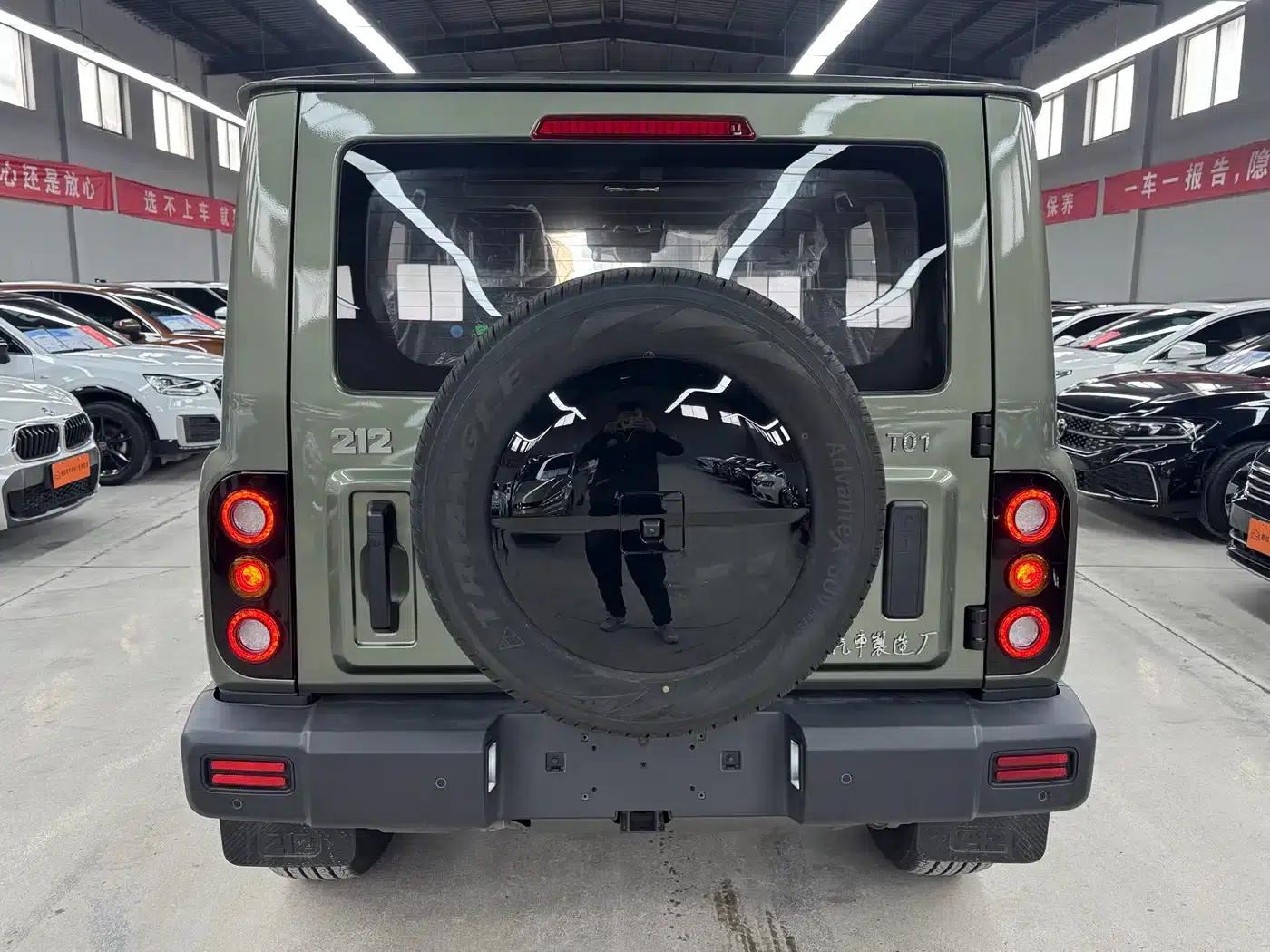 212 T01 2024 Explorer 2.0T — миниатюра 5