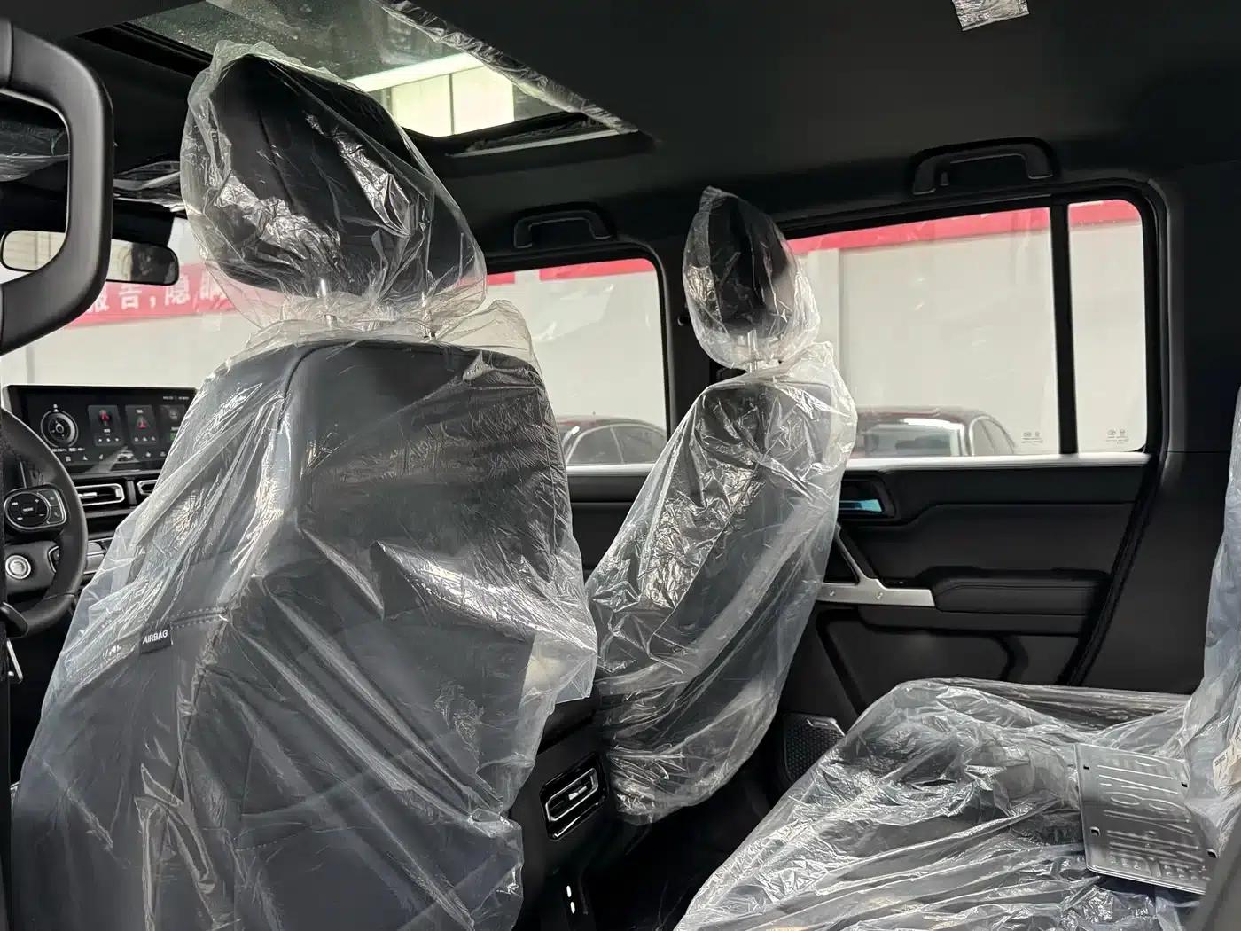 212 T01 2024 Explorer 2.0T — миниатюра 8