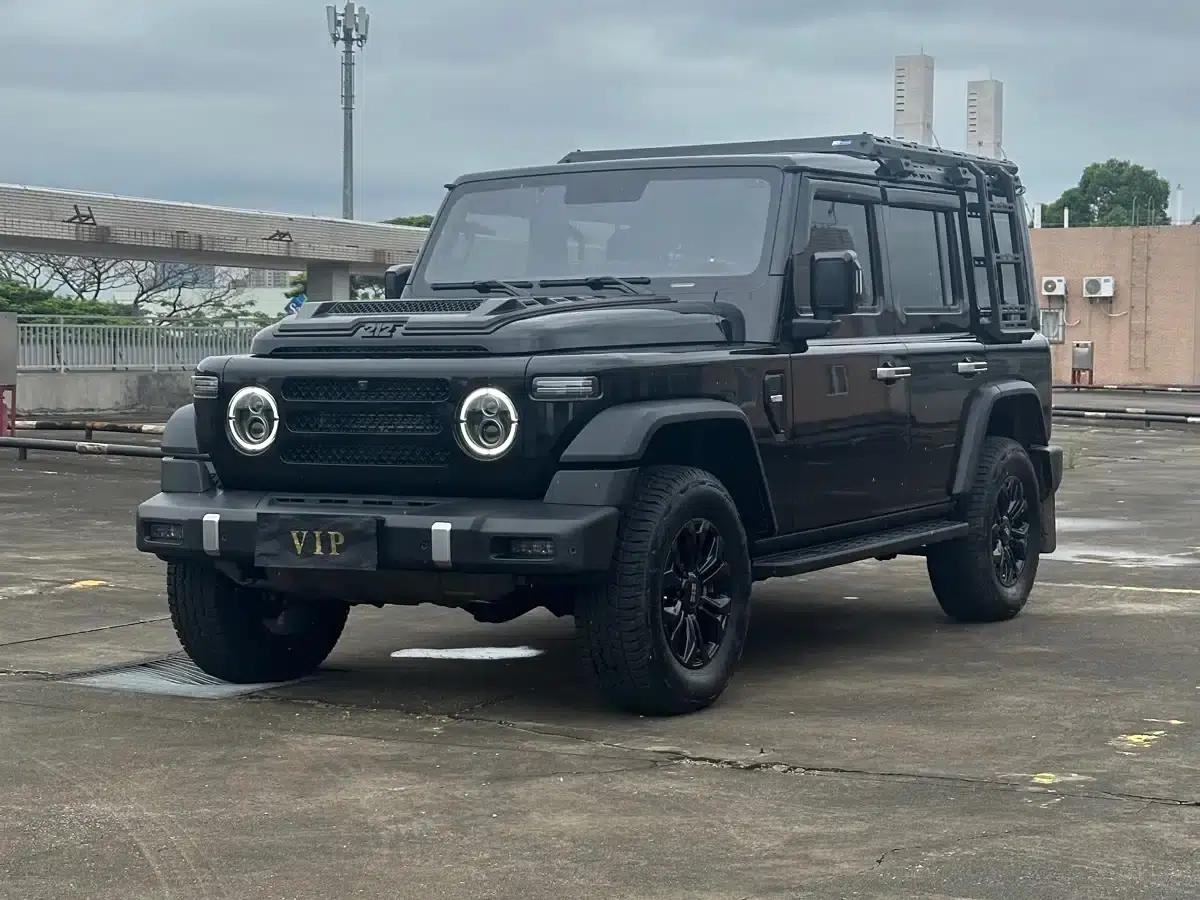 212 T01 2025 Model 2.0T Diesel — миниатюра 1