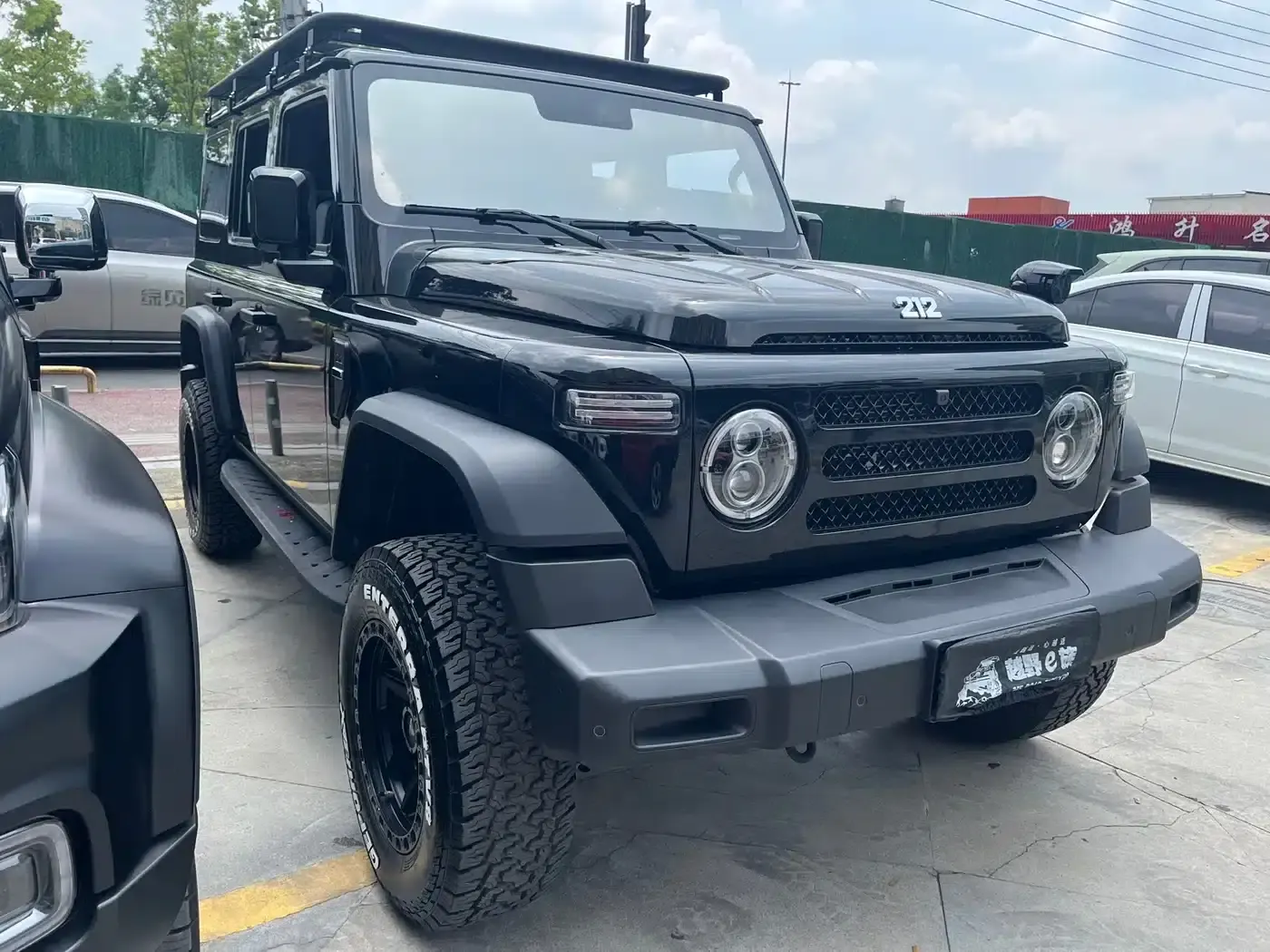 212 T01 2024 Model 2.0T Mechanic — миниатюра 3