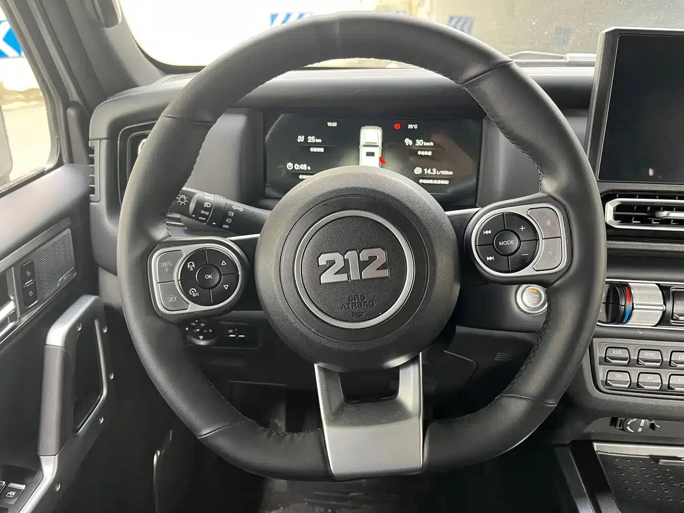 212 T01 2024 Explorer 2.0T — миниатюра 11