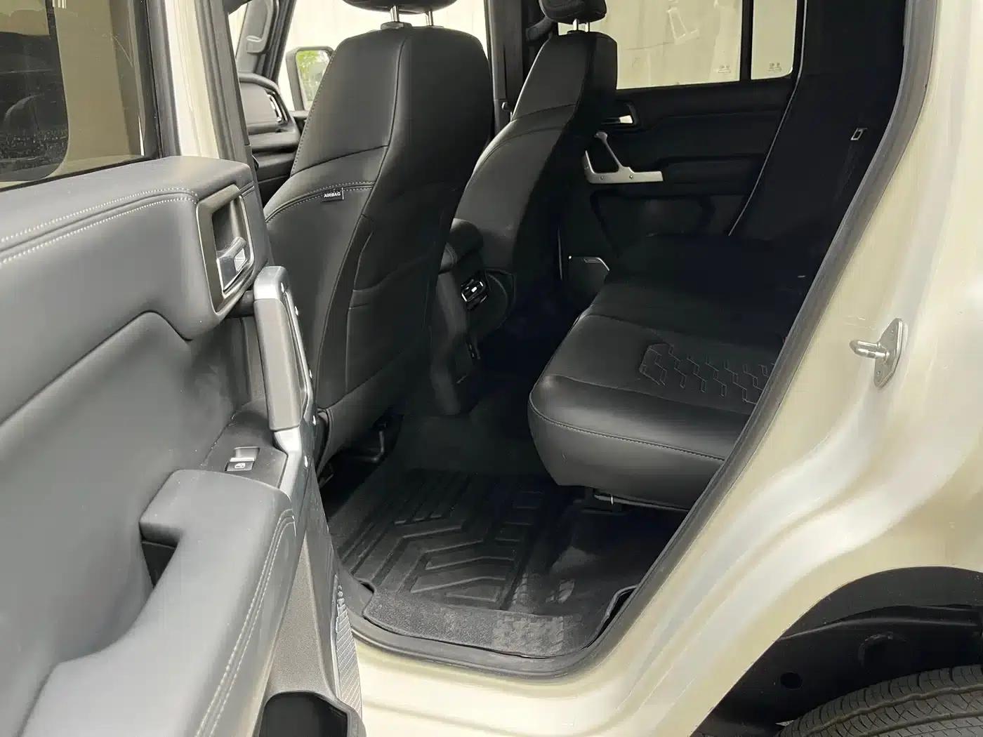 212 T01 2024 Explorer 2.0T — миниатюра 7