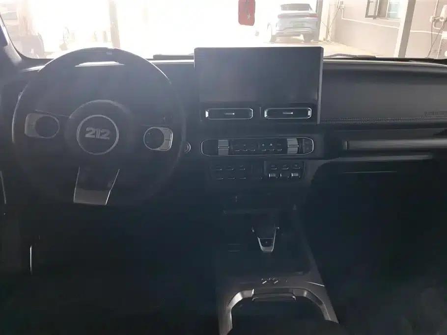 212 T01 2025 Changfeng 2.0T — миниатюра 12