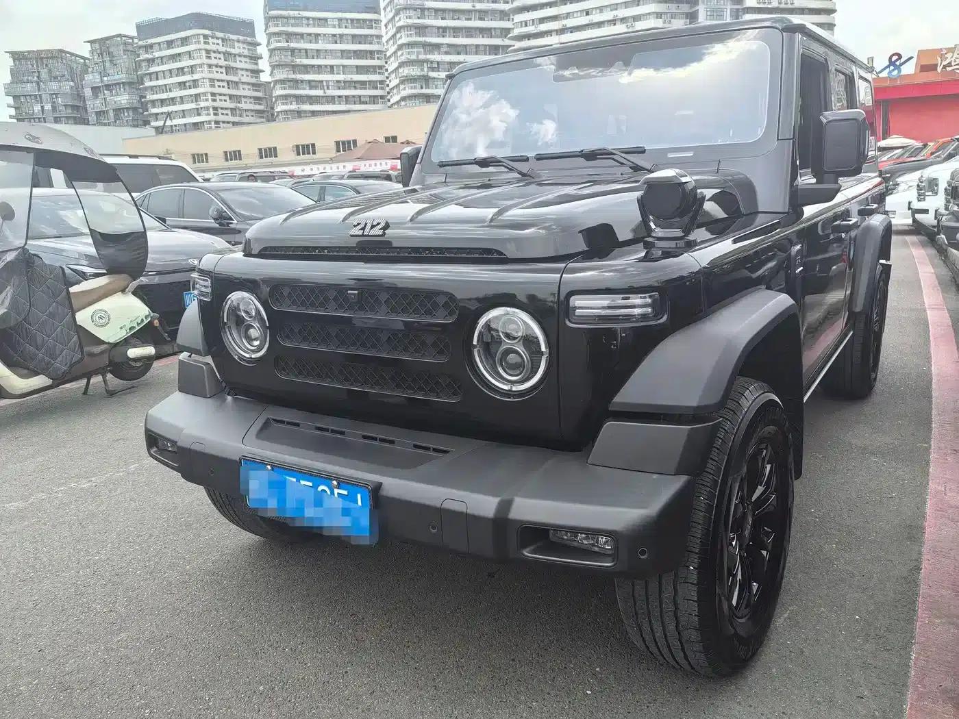 212 T01 2024 Explorer 2.0T — миниатюра 1