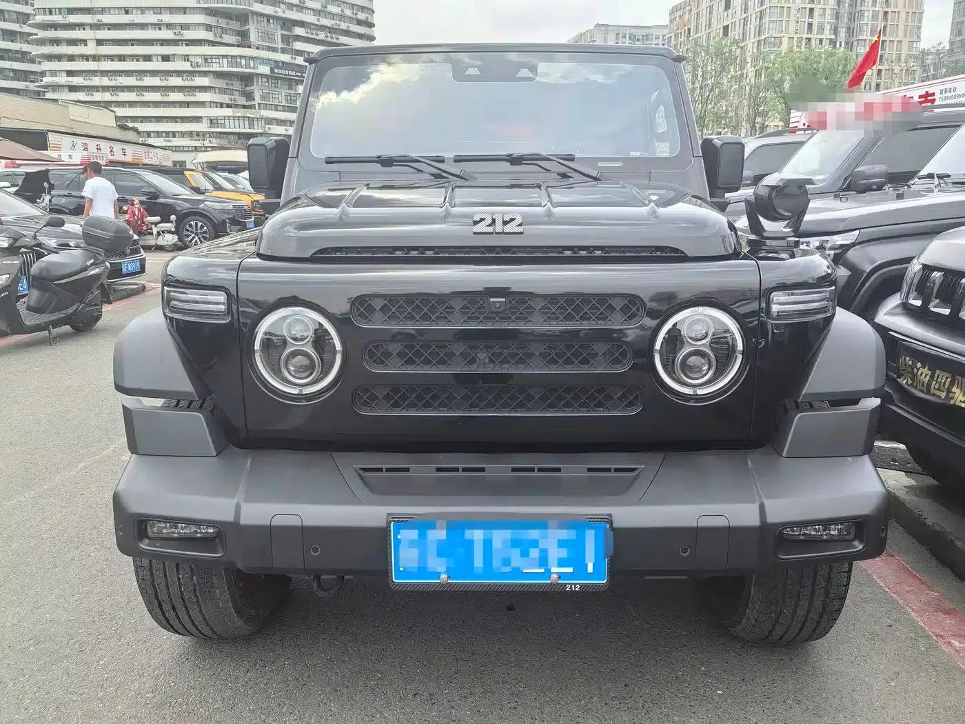 212 T01 2024 Explorer 2.0T — миниатюра 2