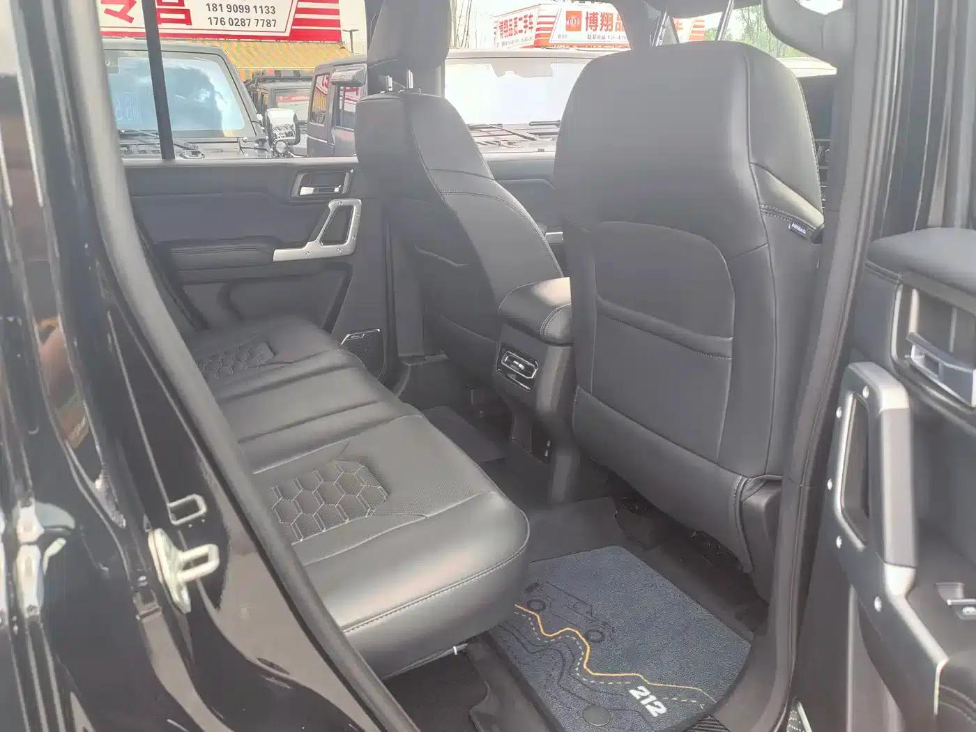 212 T01 2024 Explorer 2.0T — миниатюра 9