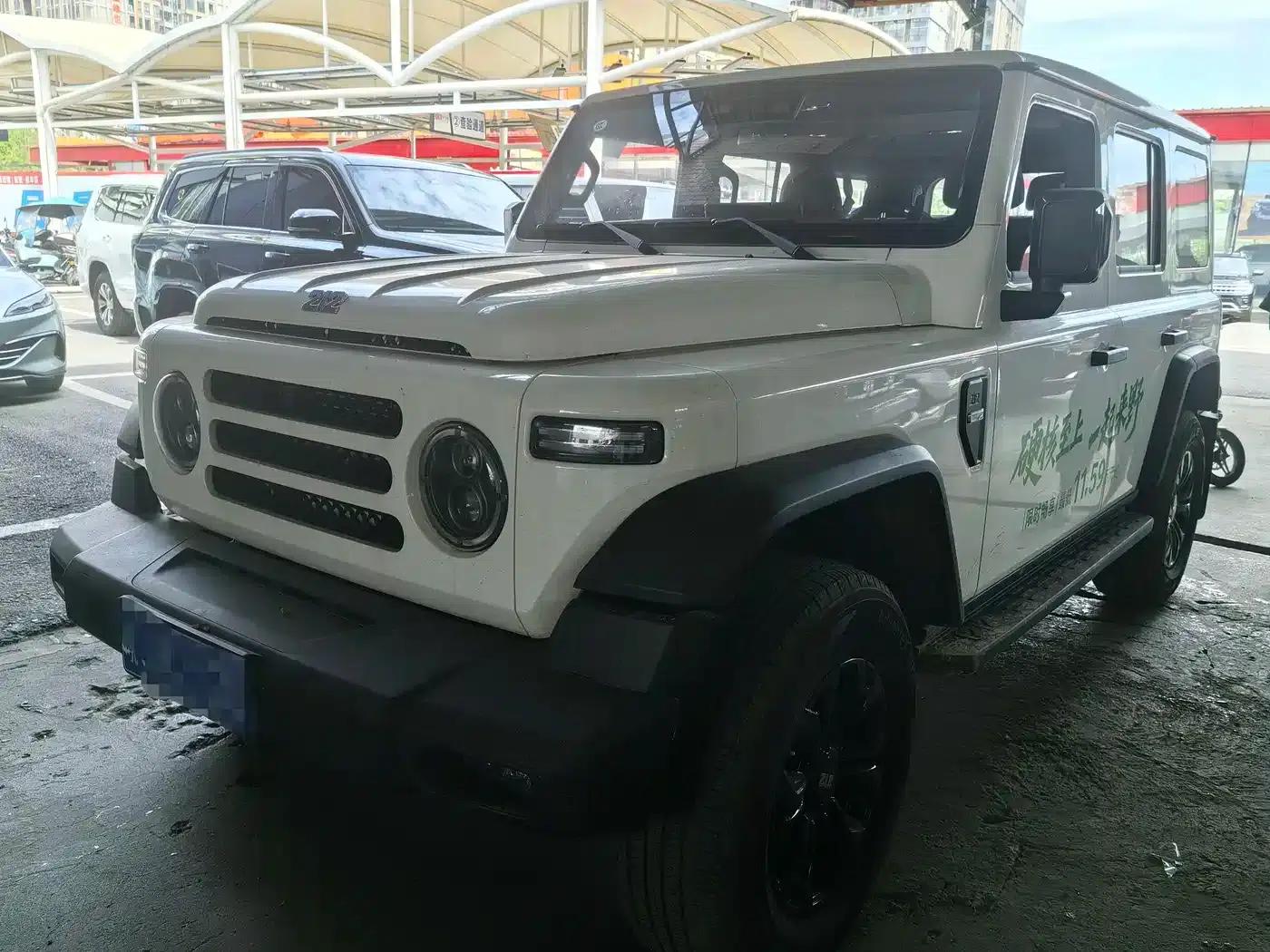 212 T01 2024 Explorer 2.0T — миниатюра 1