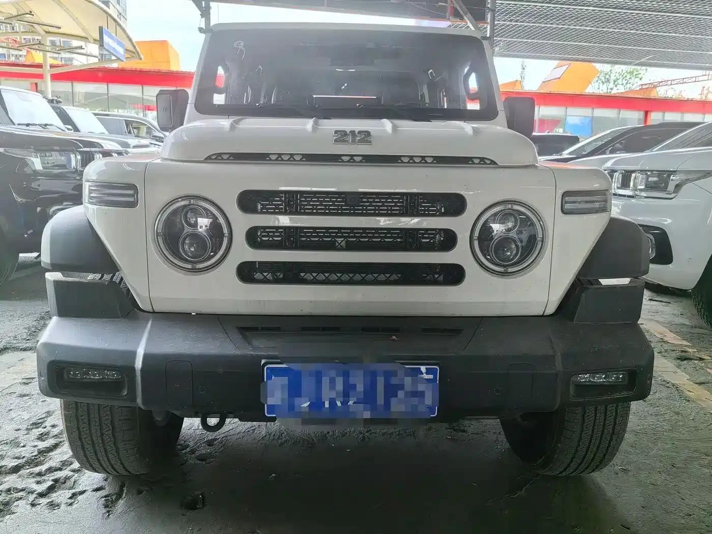 212 T01 2024 Explorer 2.0T — миниатюра 2