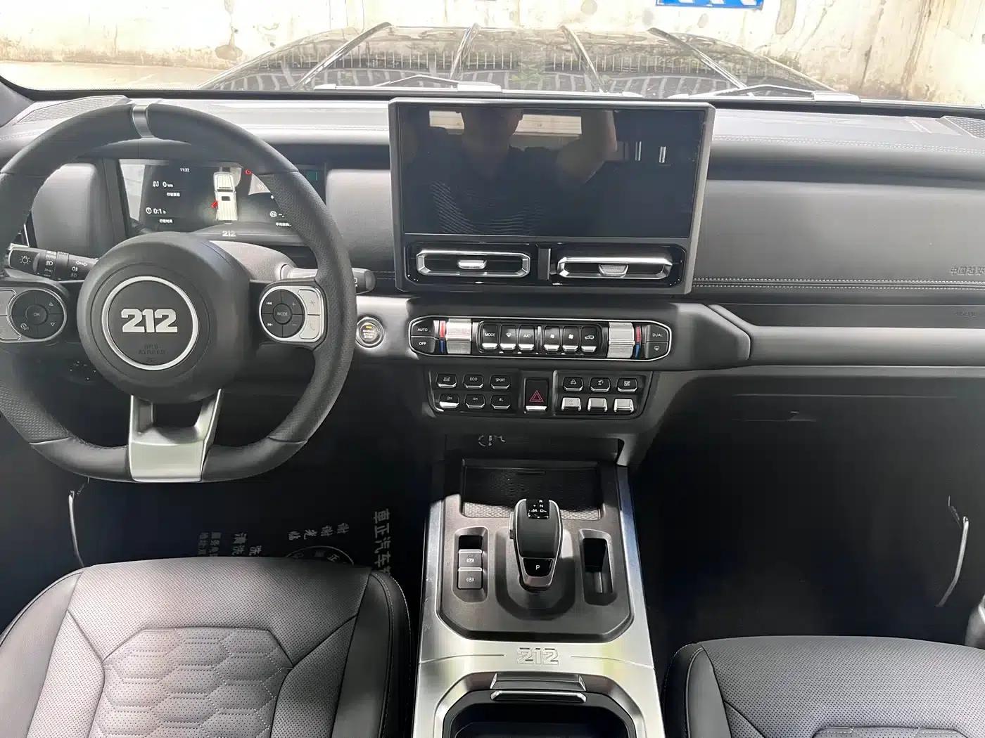 212 T01 2025 Model 2.0T Diesel — миниатюра 8